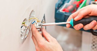 Электромонтажные работы Сегежа цена 462 руб Электрика под ключ
